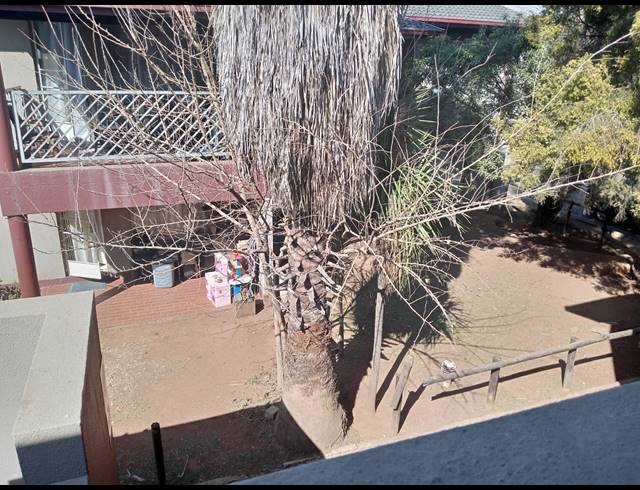 3 BEDROOM APARTMENT FOR SALE IN BENONI WEST